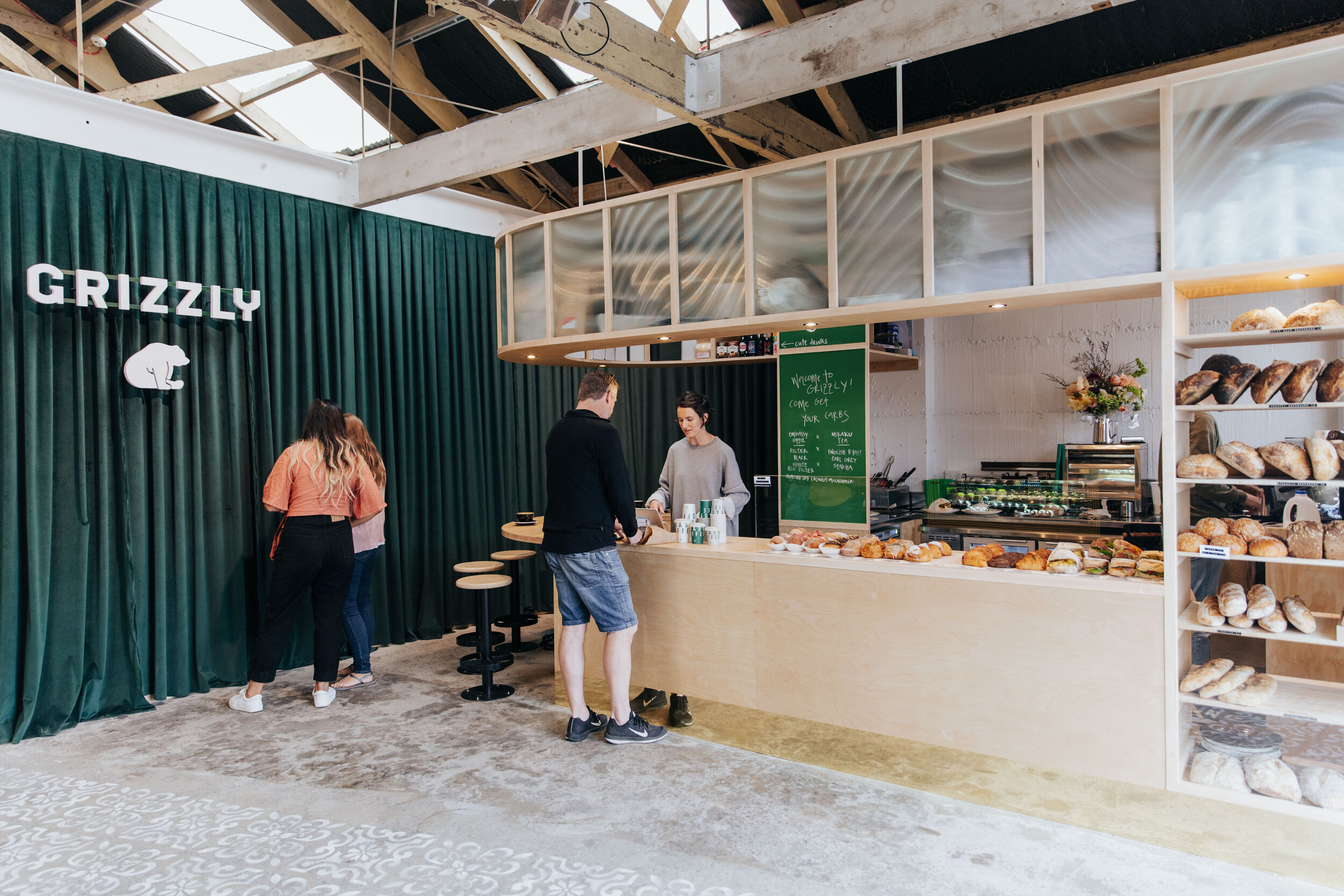 9582B9AE-E859-49EC-9DE0-95FECCE5233D